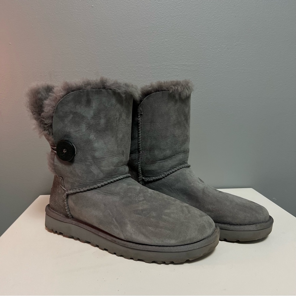 Women’s UGG boots, size 8